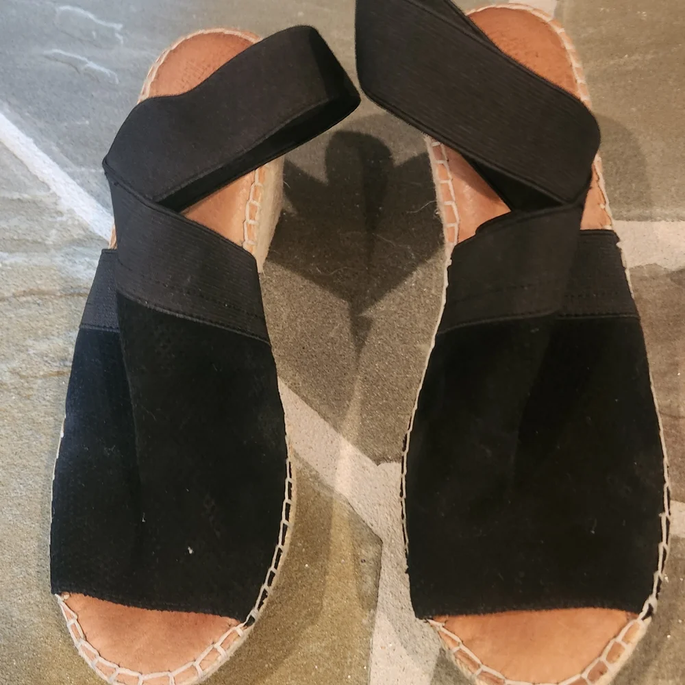 Gentle Souls Black Wedge Espadrilles with Elastic Slingback - Picture 2 of 10